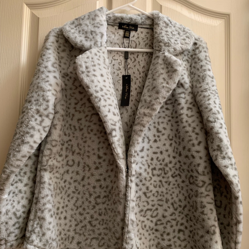Jacket .Small Size . Gray